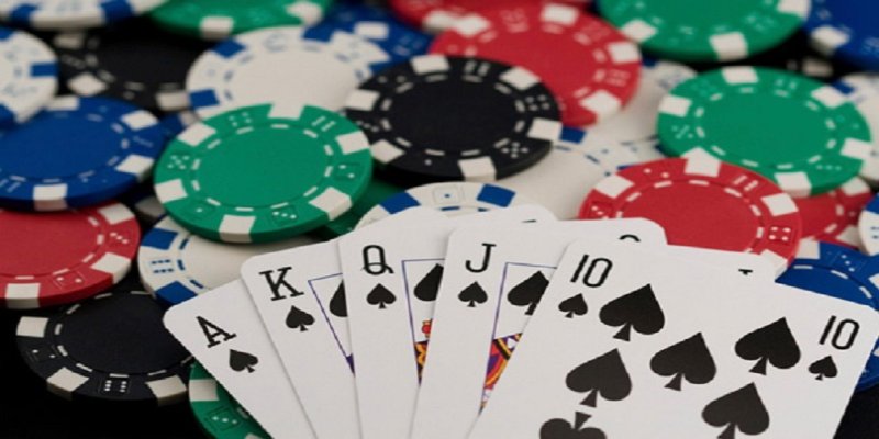 Số lượng thành viên trong một ván bài Poker